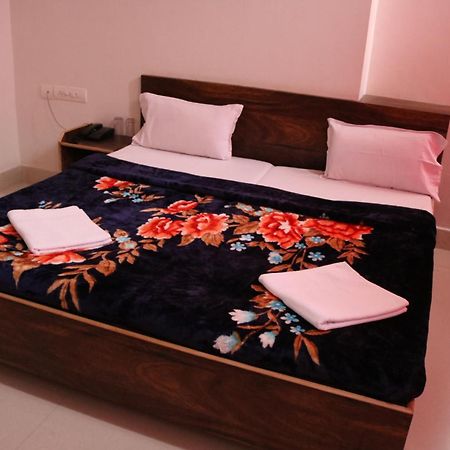 Hotel Santosh Guest House Jodhpur  Eksteriør billede