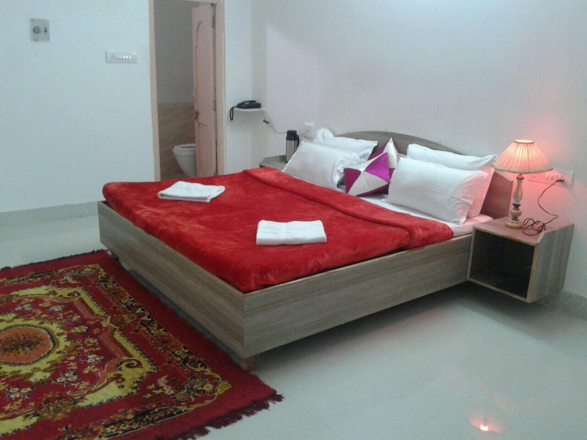 Hotel Santosh Guest House Jodhpur  Eksteriør billede