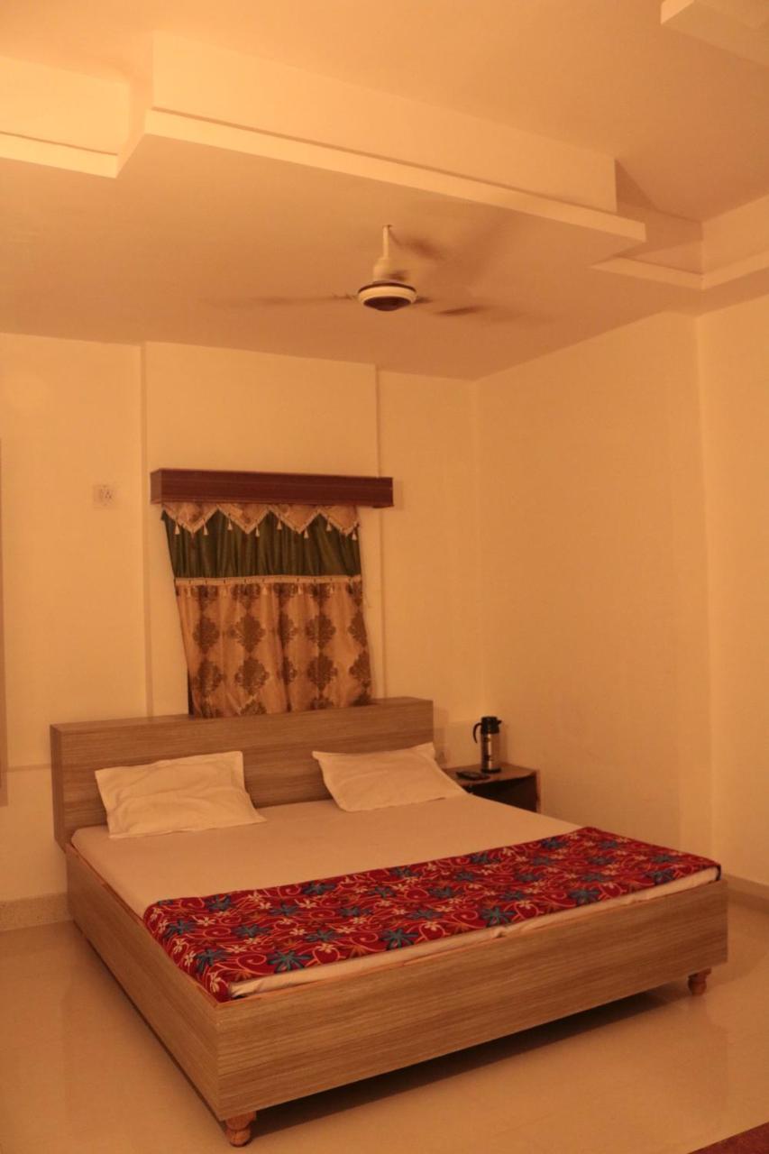 Hotel Santosh Guest House Jodhpur  Eksteriør billede